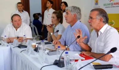 El ministro, según la administración departamental, se mostró interesado en darle solución a la problemática