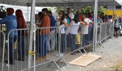 Ciudadanos venezolanos en uno de los campamentos. 