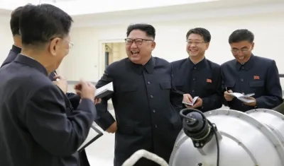 Los inspectores no tienen acceso a ninguna instalación nuclear en Corea del Norte. Foto de archivo del líder norcoreano en una de las pruebas.