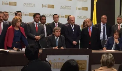 Bancada de Cambio Radical presenta iniciativa.