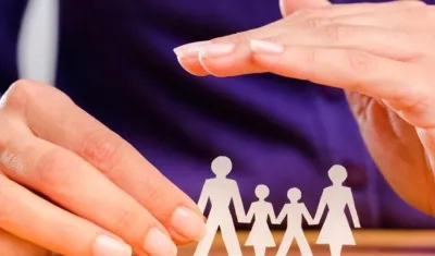 Este tipo de padres piensa erróneamente que los niños deben saber hacer muchas cosas.