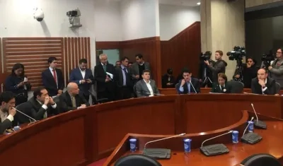 La Comisión de Paz reunida este miércoles.