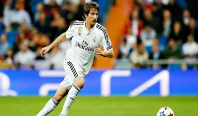 Fabio Coentrao, defensa portugués. 