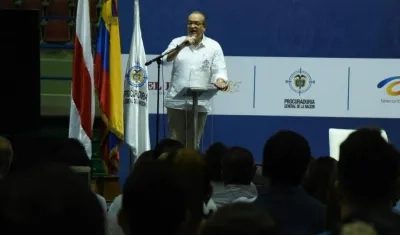 El Procurador General de la Nación, Fernando Carrillo Flórez. 