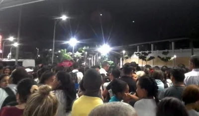 Noche un caos en la estación del Joe Arroyo.
