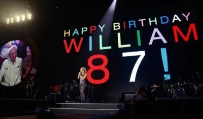 Shakira durante la celebración del cumpleaños de su padre.