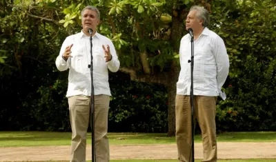 El Presidente Iván Duque y el secretario general de la Organización de Estados Americanos (OEA), Luis Almagro. 