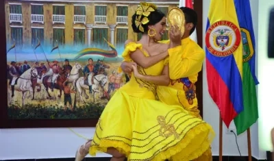 Pareja de baile de merecumbé.