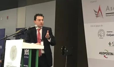 Carlos Felipe Córdoba, Contralor General de la República.