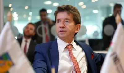 El gobernador de Antioquia, Luis Pérez. 