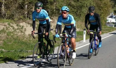 Winner Anacona y Miguel Ángel López se unieron a Rodrigo Contreras. 