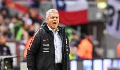 El técnico de la selección chilena, el colombiano Reinaldo Rueda