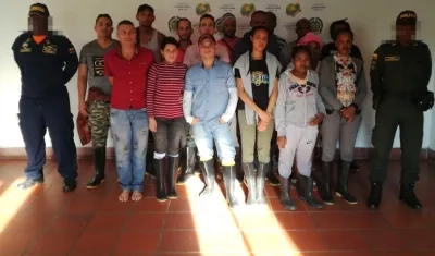 Los rescatados por guardacostas de la Armada Nacional.