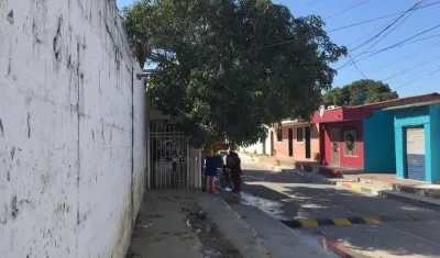 Harold Enrique Tobías Padilla se desplomó en este lugar tras ser herido a puñal.