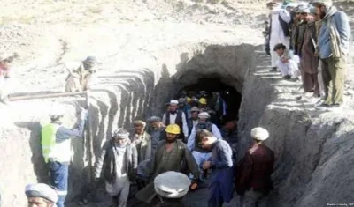 Evacuación de las víctimas.