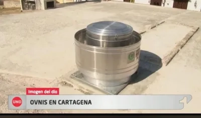 Extractor de aire colocado sobre las murallas de Getsemaní, que ya fue retirado.