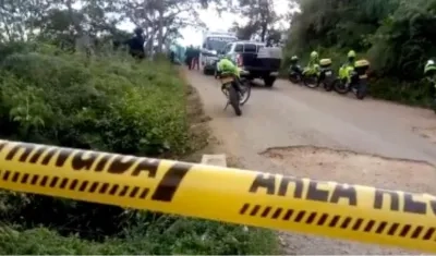 Según explicó la Policía, por información de la comunidad, las 4 personas asesinadas no son de la zona.