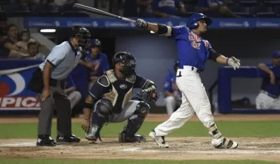 Carlos Vidal, pelotero de Caimanes.