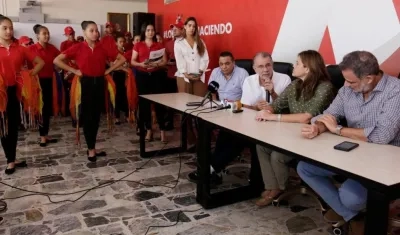 Hilton Escobar, Eduardo Verano, María Teresa Fernández y Juan José Jaramillo.