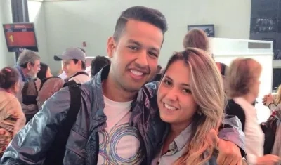 El cantante Martín Elías y su viuda Dayana Jaimes.