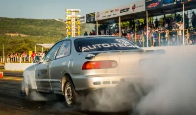 Los Piques Cuarto de Millas vuelven con toda su adrenalina. 