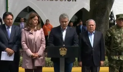 El Presidente Duque hizo su declaración después de reunirse con altos mandos y la Fiscalía.