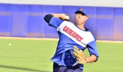 Yorfrank López, lanzador derecho de los Caimanes. 