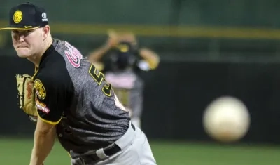 Logan Darnel, uno de los norteamericanos que se marchan de los Leones de Caracas.