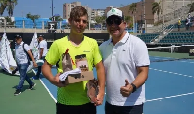 Kevin Chahoud ganó la tercera parada del Mundial Juvenil de Tenis en Barranquilla.