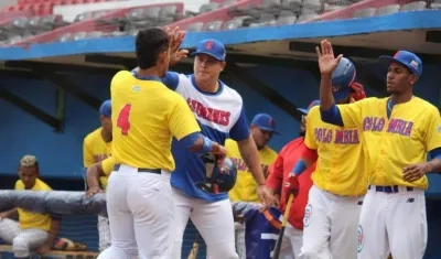 Caimanes se llevaron este lunes su primer triunfo del torneo. 