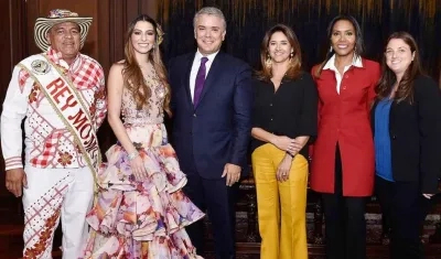 Los Reyes del Carnaval de Barranquilla en visita con el Presidente Duque.