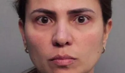 Faride Laura Abuchaibe López.