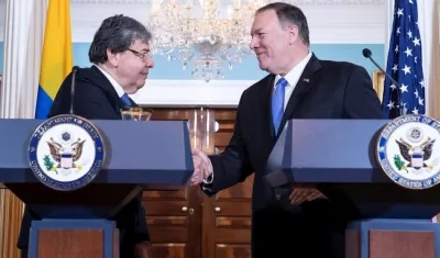 Carlos Holmes Trujillo y Mike Pompeo.