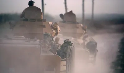 Analistas turcos aseguran que el Ejército quiere tomar zonas rurales alrededor de estas ciudades para luego tomar el centro.