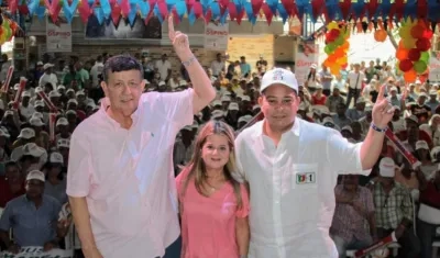 Mario Varón, Elsa Noguera y Juan Ospino.