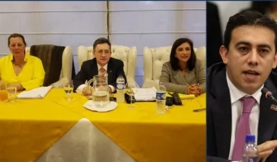 Los Presidentes de las Altas cortes dando a conocer el resultado.