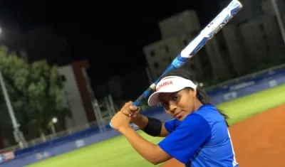 Laura Rubio Ortiz, pelotera de la Selección Colombia de softbol de bola rápida.