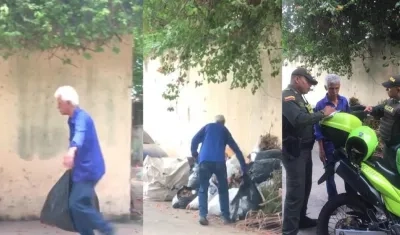 Momento en que arroja la basura.