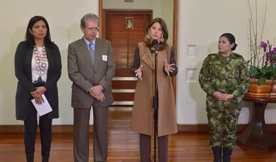 La Vicepresidenta Marta Lucía Ramírez, explicando los hechos.