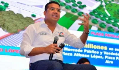 El alcalde de Valledupar, Augusto Daniel Ramírez Uhía.
