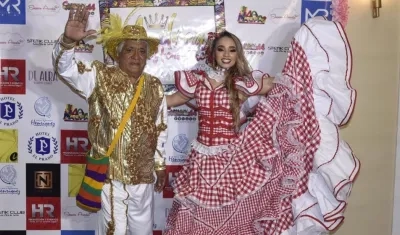 Robinson Albor y Andrea Henríquez, Reyes del Carnaval de la 44.
