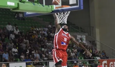 Luis Jacobo fue protagonista del triunfo de los Titantes. 