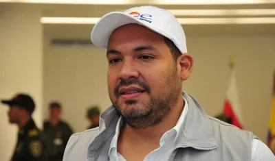 Diógenes Rosero, promoviendo la campaña #YoNoMeVendo.