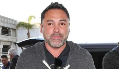 El exboxeador de origen mexicano Óscar De La Hoya.