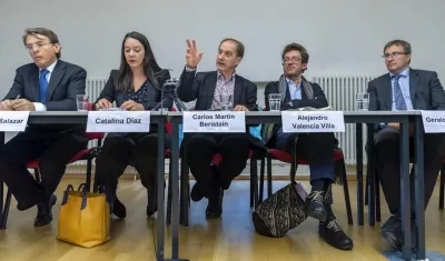 Los participantes en el encuentro.