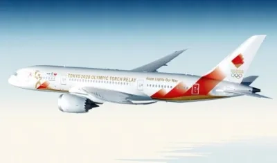 Avión diseñado para el transporte de la Antorcha Olímpica. 