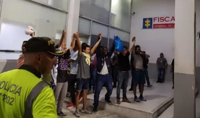 Estudiantes en libertad.