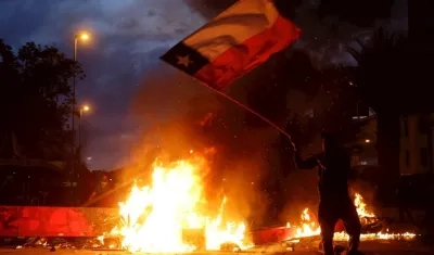 El toque de queda rige por los actos vandálicos que se han presentado desde hace 9 días.