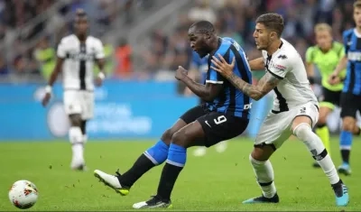 Romeru Lukaku en acción del partido. 