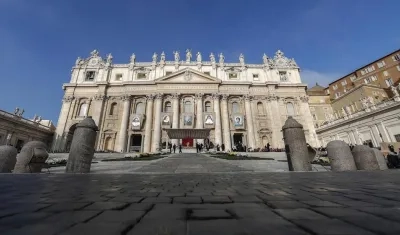 El Archivo será denominado ahora Archivo Apostólico Vaticano.